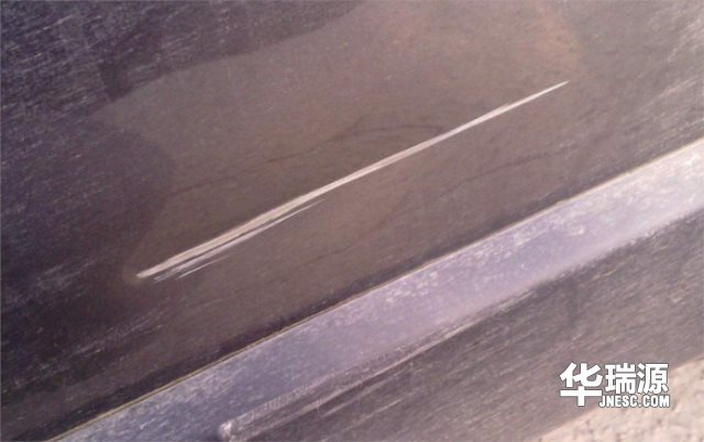 小剐小蹭不必去汽车修理厂，自己在家动手也能修得了