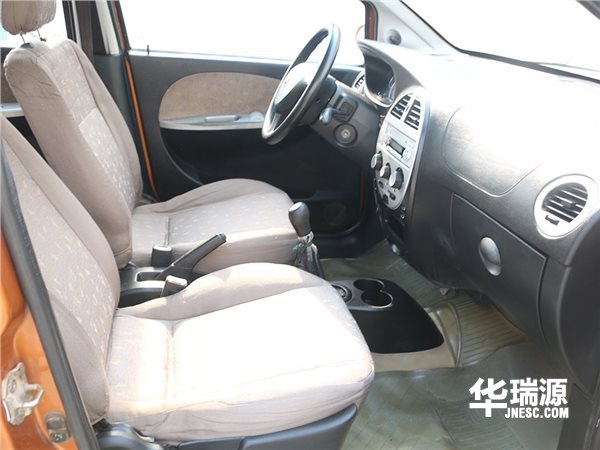 一万元二手车推荐 长安奔奔 造型大方 性价比高