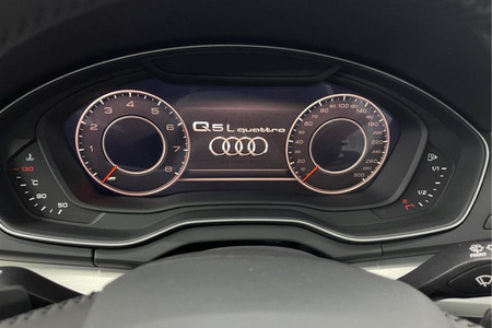 雅安二手奥迪Q5L 2019款 奥迪Q5L 40 TFSI 荣享时尚型