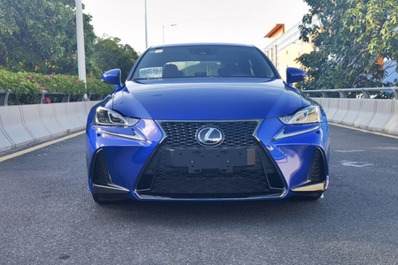 深圳二手雷克萨斯IS 2017款 300 F SPORT