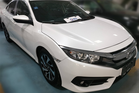茂名二手本田思域 2016款 220TURBO CVT 豪华版